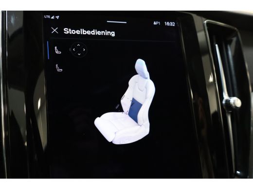 Volvo  XC60 T8 455PK AWD Plus Bright | 360&deg; | Lighting Pack | Trekhaak | Harman Kardon | Privacy glas ActivLease financial lease