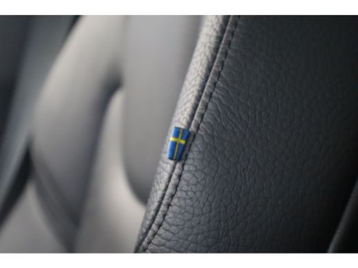 Volvo  XC60 T8 455PK AWD Plus Bright | 360&deg; | Lighting Pack | Trekhaak | Harman Kardon | Privacy glas ActivLease financial lease