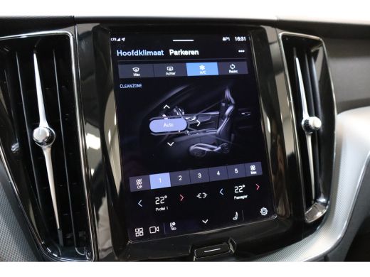 Volvo  XC60 T8 455PK AWD Plus Bright | 360&deg; | Lighting Pack | Trekhaak | Harman Kardon | Privacy glas ActivLease financial lease