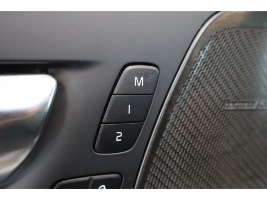 Volvo  XC60 T8 455PK AWD Ultimate Dark | Luchtvering | Trekh. | 360&deg; | Pano-dak | 21" | Privacy glas ActivLease financial lease