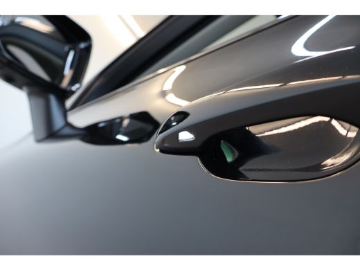 Volvo  XC60 T8 455PK AWD Ultimate Dark | Luchtvering | Trekh. | 360&deg; | Pano-dak | 21" | Privacy glas ActivLease financial lease