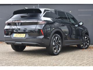 Opel Grandland 1.2 Turbo Hybrid GS 145pk DEMO-DEAL! | Schuif-/Kanteldak | 360 Camera | Comfortstoelen | LED-Matr...