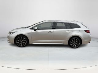 Toyota Corolla Touring Sports 2.0 Hybrid Executive | Carplay | 18 inch LM-velgen | Stoelverwarming | Elektrische achterklep |