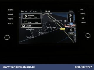 Volkswagen Crafter 2.0 TDI 140pk L3H3 L2H2 Euro6 Airco | 3000kg Trekhaak | Navigatie | Apple Carplay Android Auto, C... Volkswagen Crafter 2.0 TDI 140pk L3H3 L2H2 Euro6 Airco | 3000kg Trekhaak | Navigatie | Apple Carplay Android Auto, C...