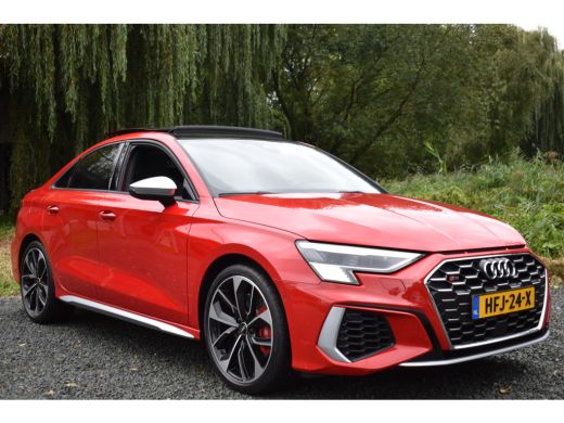 Audi A3 Limousine 2.0 TFSI 310PK S3 QUATTRO HEAD-UP/LEDER/PANORAMADAK ActivLease financial lease