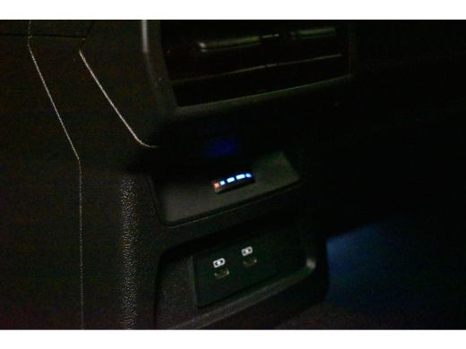 Audi A3 Limousine 2.0 TFSI 310PK S3 QUATTRO HEAD-UP/LEDER/PANORAMADAK ActivLease financial lease