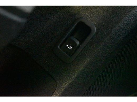 Audi Q2 30 TFSI 110PK PRO-LINE NAVI/LED/CAMERA ActivLease financial lease