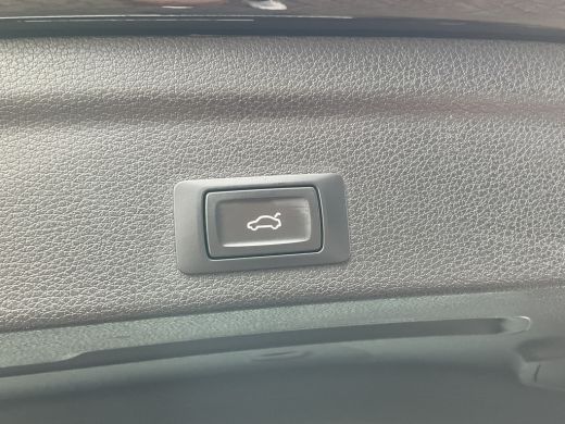 Audi Q3 35 TFSI Business Edition S-Line Pano Trekhaak B&O Leer Led Carplay VOL! ActivLease financial lease