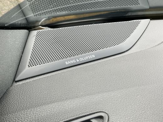 Audi Q3 35 TFSI Business Edition S-Line Pano Trekhaak B&O Leer Led Carplay VOL! ActivLease financial lease