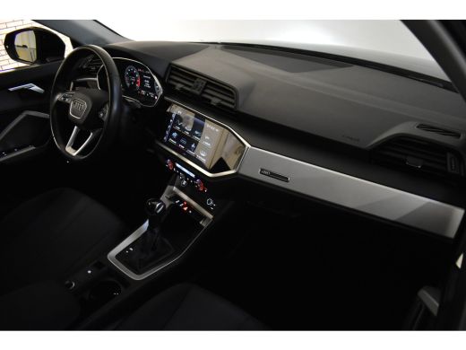 Audi Q3 35TFSI 150PK S-TRONIC PRO LINE VIRTUAL/PDC/NAVI ActivLease financial lease