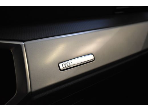 Audi Q3 35TFSI 150PK S-TRONIC PRO LINE VIRTUAL/PDC/NAVI ActivLease financial lease