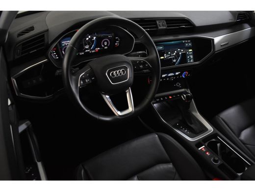 Audi Q3 45 TFSI 230PK QUATTRO S-TRONIC ADVANCED LEDER/NAVI/CAMERA ActivLease financial lease