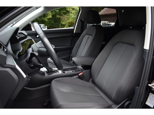 Audi Q3 45 TFSI e 245pk S-TRONIC PRO-LINE VIRTUAL/PDC/CARPLAY ActivLease financial lease