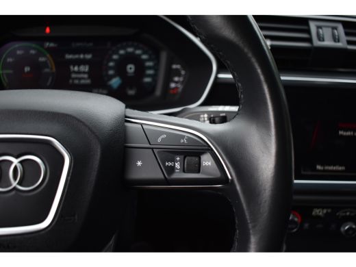 Audi Q3 45 TFSI e 245pk S-TRONIC PRO-LINE VIRTUAL/PDC/CARPLAY ActivLease financial lease