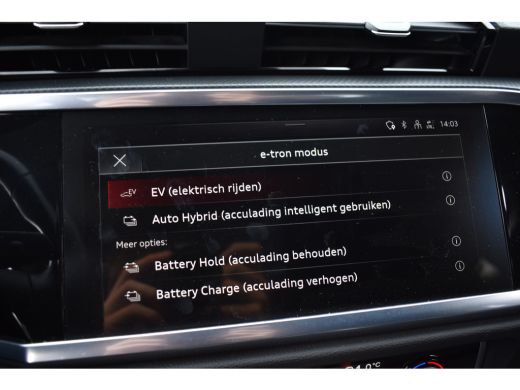 Audi Q3 45 TFSI e 245pk S-TRONIC PRO-LINE VIRTUAL/PDC/CARPLAY ActivLease financial lease