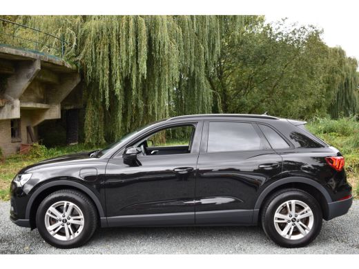 Audi Q3 45 TFSI e 245pk S-TRONIC PRO-LINE VIRTUAL/PDC/CARPLAY ActivLease financial lease