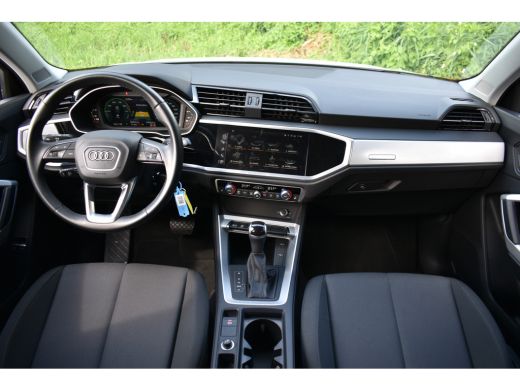 Audi Q3 45 TFSIe 245PK S-TRONIC HYBRID S-LINE VIRTUAL/PDC/CARPLAY ActivLease financial lease