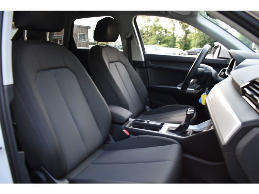 Audi Q3 45 TFSIe 245PK S-TRONIC HYBRID S-LINE VIRTUAL/PDC/CARPLAY ActivLease financial lease