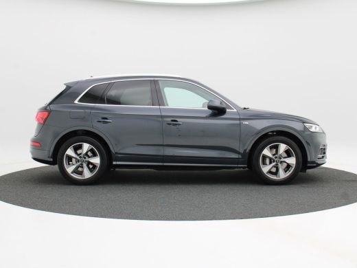 Audi Q5 55 TFSi e 367 Pk Automaat quattro S-Line | Adaptive Cruise | Climate Control | Stoelverwarming | ... ActivLease financial lease