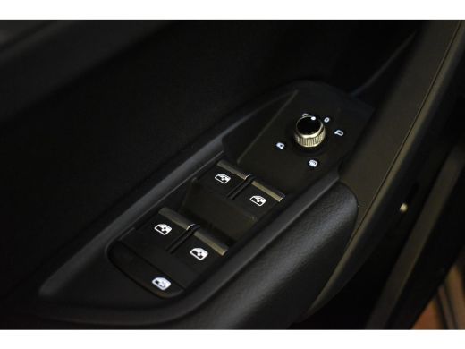 Audi Q5 Sportback 50 TFSI E 300PK QUATTRO ADVANCED SPORT/VIRTUAL/CAMERA ActivLease financial lease