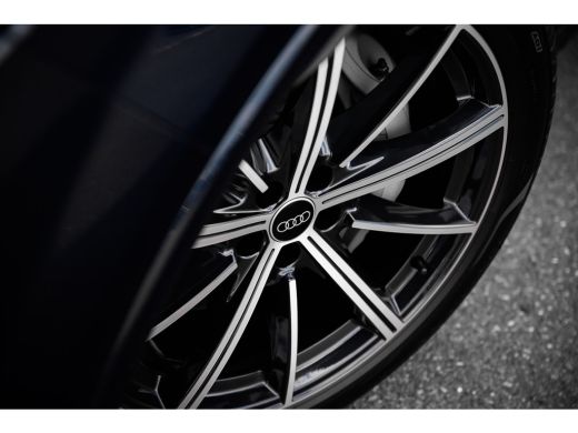 Audi Q7 Pro Line S | Achterbank plus | LED-koplampen | Parkeerhulp plus (voor en achter) ActivLease financial lease