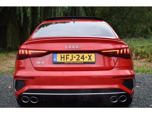 Audi S3 Limousine 2.0 TFSI 310PK S3 QUATTRO HEAD-UP/LEDER/PANORAMADAK ActivLease financial lease