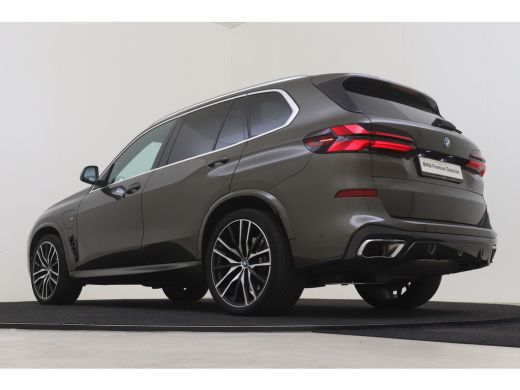 BMW X5 xDrive50e High Executive M Sport Automaat / Panoramadak / Trekhaak / Soft-Close / Stoelventilatie... ActivLease financial lease