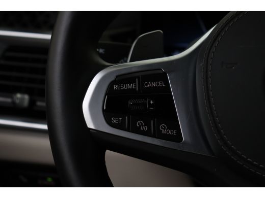BMW X5 xDrive50e High Executive M Sport Automaat / Panoramadak / Trekhaak / Soft-Close / Stoelventilatie... ActivLease financial lease