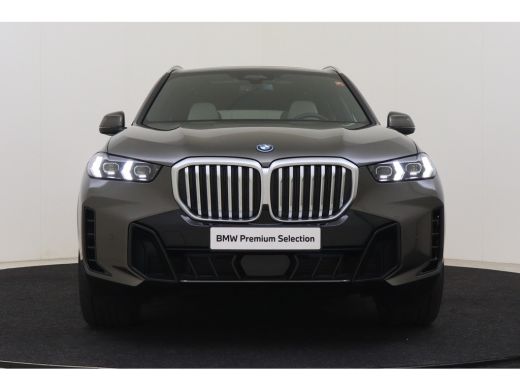 BMW X5 xDrive50e High Executive M Sport Automaat / Panoramadak / Trekhaak / Soft-Close / Stoelventilatie... ActivLease financial lease