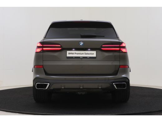 BMW X5 xDrive50e High Executive M Sport Automaat / Panoramadak / Trekhaak / Soft-Close / Stoelventilatie... ActivLease financial lease