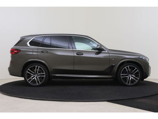BMW X5 xDrive50e High Executive M Sport Automaat / Panoramadak / Trekhaak / Soft-Close / Stoelventilatie... ActivLease financial lease