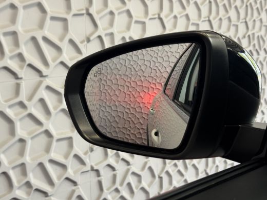 Citroën C5 Aircross 1.6 225PK PLUG IN HYBRIDE SHINE CAMERA LEER STOELVERW ADAP.CRUISE 19''LMV ActivLease financial lease