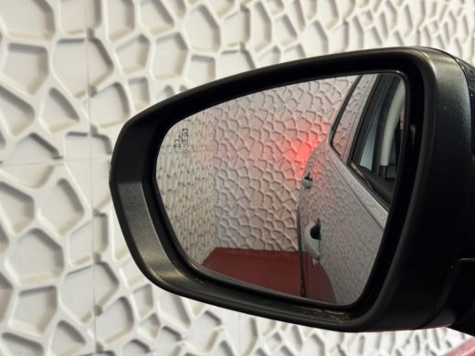 Citroën C5 Aircross 1.6 225PK PLUG IN HYBRIDE SHINE CAMERA LEER STOELVERW ADAP.CRUISE 19''LMV ActivLease financial lease