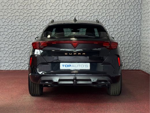 CUPRA Formentor 1.5 TSI 150PK CAMERA ELEK.TREKHAAK  STOEL/STUUR ELEK.KLEP VERW. LED LEER CARPLAY ZWARTE.HEMEL 10/... ActivLease financial lease