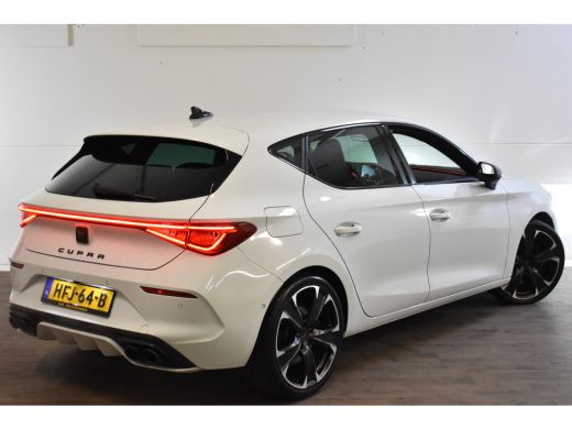 CUPRA Leon 2.0 TSI VZ 300PK DSG PERFORMANCE CAMERA/LEDER/BEATS-AUDIO ActivLease financial lease