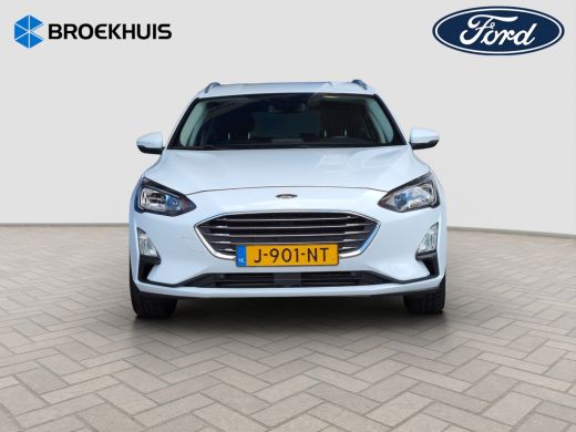 Ford Focus Wagon 1.0 Titanium X | Trekhaak | Camera | Climate Control | Navigatie | Cruise Control ActivLease financial lease