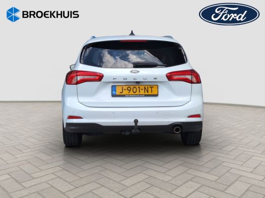 Ford Focus Wagon 1.0 Titanium X | Trekhaak | Camera | Climate Control | Navigatie | Cruise Control ActivLease financial lease