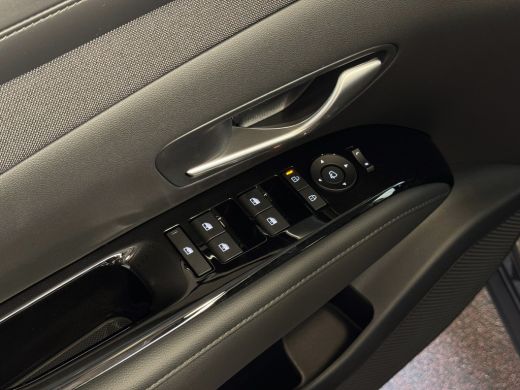 Hyundai Tucson 1.6 T-GDI PHEV SCHUIFDAK ✅GLOEDNIEUW✅ 252PK CAMERA CARPLAY STOELVERW. V+A PLUG IN HYBRIDE - 5 JAA... ActivLease financial lease