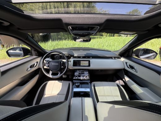 Land Rover Range Rover Velar 2.0 250PK AWD R-DYNAMIC BLACK PACK SE LEDER/VIRTUAL/PANORAMADAK ActivLease financial lease