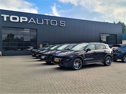 Lynk & Co 01 1.5 261 PK 360.CAM 3990 KM!PANORAMA CARPLAY PHEV 2023 4 JAAR GARANTIE Plug-in Hybrid PHEV ActivLease financial lease