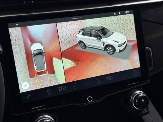 Lynk & Co 01 2025  / STUUR/STOEL VERW. 1.5 261 PK ZWARTE HEMEL 360CAM 4 JAAR GARANTIE PHEV Plug-in Hybrid More ActivLease financial lease