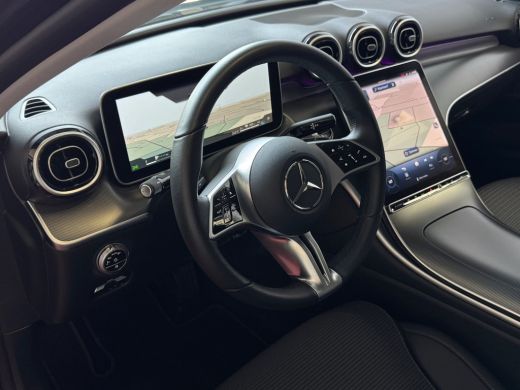 Mercedes-Benz C-Klasse 300e 313PK PHEV 12/2024 AVANTGARDE TREKHAAK DISTRONIC CAMERA ELEK/STOEL/VERWARMD 12/2024 PHEV PLU... ActivLease financial lease