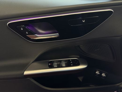 Mercedes-Benz C-Klasse 300e 313PK PHEV 12/2024 AVANTGARDE TREKHAAK DISTRONIC CAMERA ELEK/STOEL/VERWARMD 12/2024 PHEV PLU... ActivLease financial lease