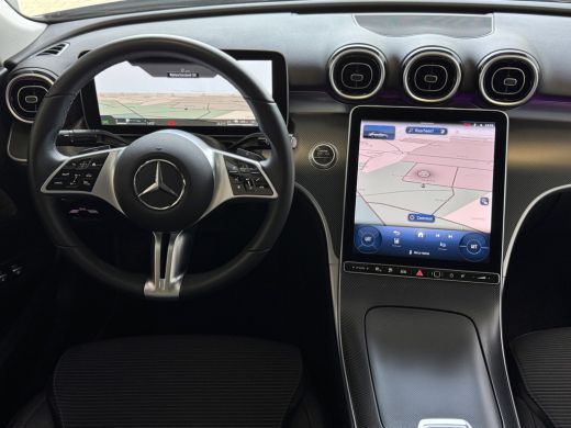Mercedes-Benz C-Klasse 300e 313PK PHEV 12/2024 AVANTGARDE TREKHAAK DISTRONIC CAMERA ELEK/STOEL/VERWARMD 12/2024 PHEV PLU... ActivLease financial lease