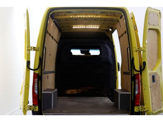 Mercedes-Benz Sprinter 319 CDI 3.0 V6 190pk 7G Automaat L2H2 Airco/Navi/Camera 08-2021 ActivLease financial lease