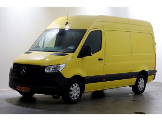 Mercedes-Benz Sprinter 319 CDI 3.0 V6 190pk 7G Automaat L2H2 Airco/Navi/Camera 08-2021 ActivLease financial lease