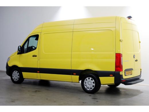 Mercedes-Benz Sprinter 319 CDI 3.0 V6 190pk 7G Automaat L2H2 Airco/Navi/Camera 08-2021 ActivLease financial lease