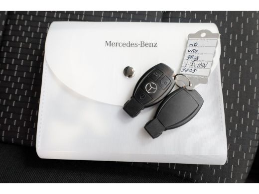 Mercedes-Benz Vito 114 CDI 136pk Compact 9G Automaat 2x Schuifdeur/LED/Camera/Navi/Inrichting 07-2022 ActivLease financial lease