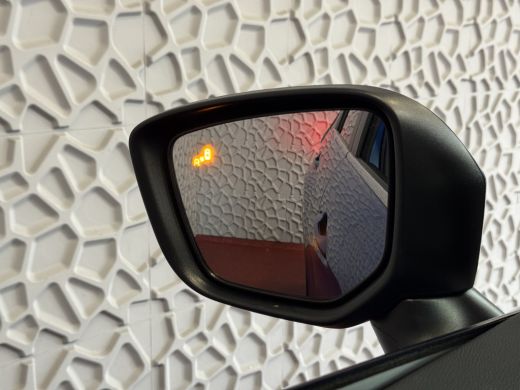 Mitsubishi Eclipse Cross 2.4 PHEV AWD EXECUTIVE ALLSEASON BAND. STOEL/STUUR/ACHTERBANK.VERW 360CAM ADAP.CRUISE AWD 4X4 Plu... ActivLease financial lease