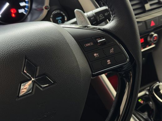 Mitsubishi Eclipse Cross 2.4 PHEV EXECUTIVE STOEL/STUUR/ACHTERBANK.VERW 360CAM ADAP.CRUISE AWD 4X4 Plug in Hybrid PHEV ActivLease financial lease
